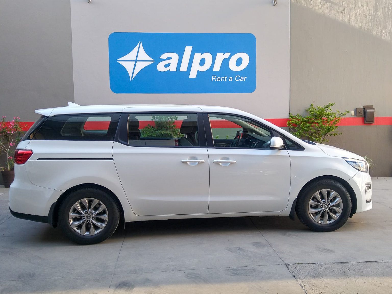 ALPRO Rent a Car, Renta de Autos en Guadalajara